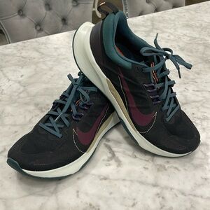 Mens Nike Trail Shoes